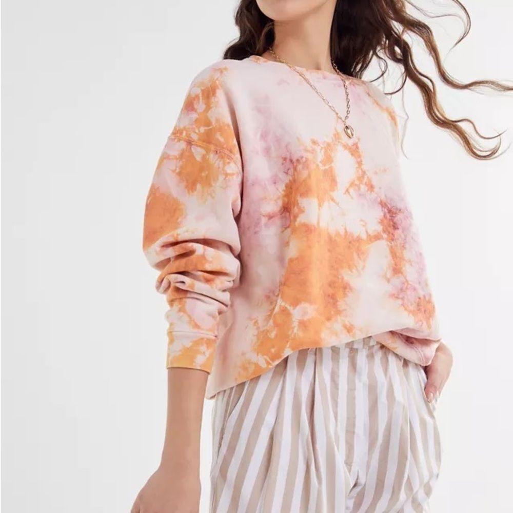 Urban renewal tie dye crewneck